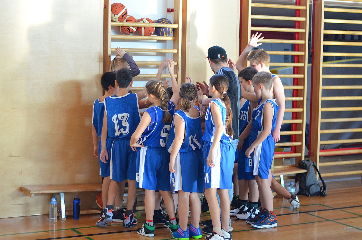 U12 002